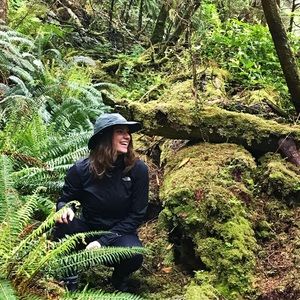 Meet your Posher, Gwenyth